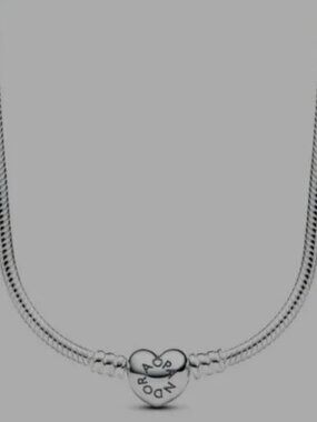 💞💞💖 Pandora Moments Heart Clasp Snake Chain Necklace